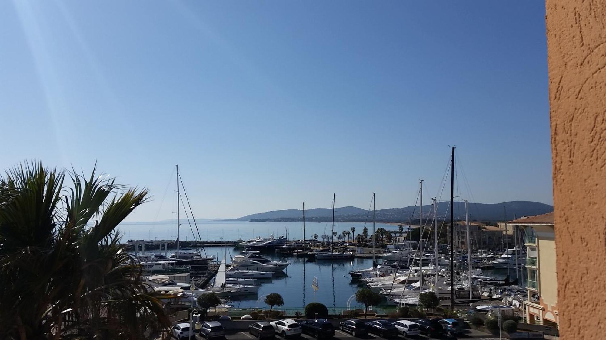 Sublime Vue Mer,parking,wifi Fréjus