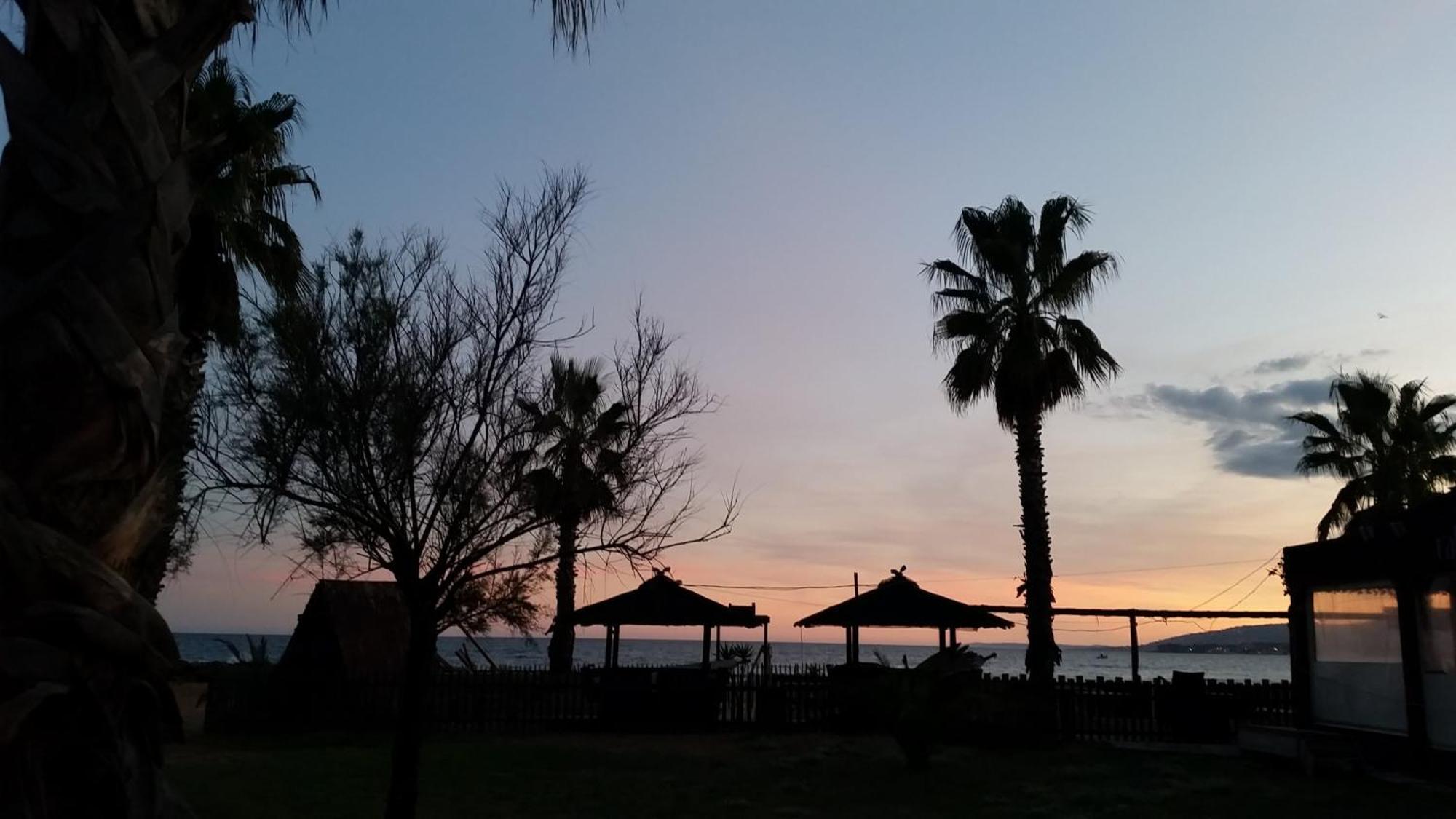 Sublime Vue Mer,parking,wifi Appartement Fréjus