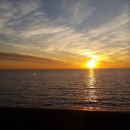 Sublime Vue Mer,Parking,Wifi Frejus Exterior photo